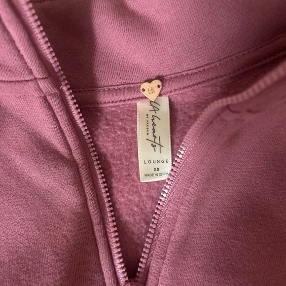 La Hearts Mauve Cropped Quarter-Zip Sweatshirt - Picture 2 of 2